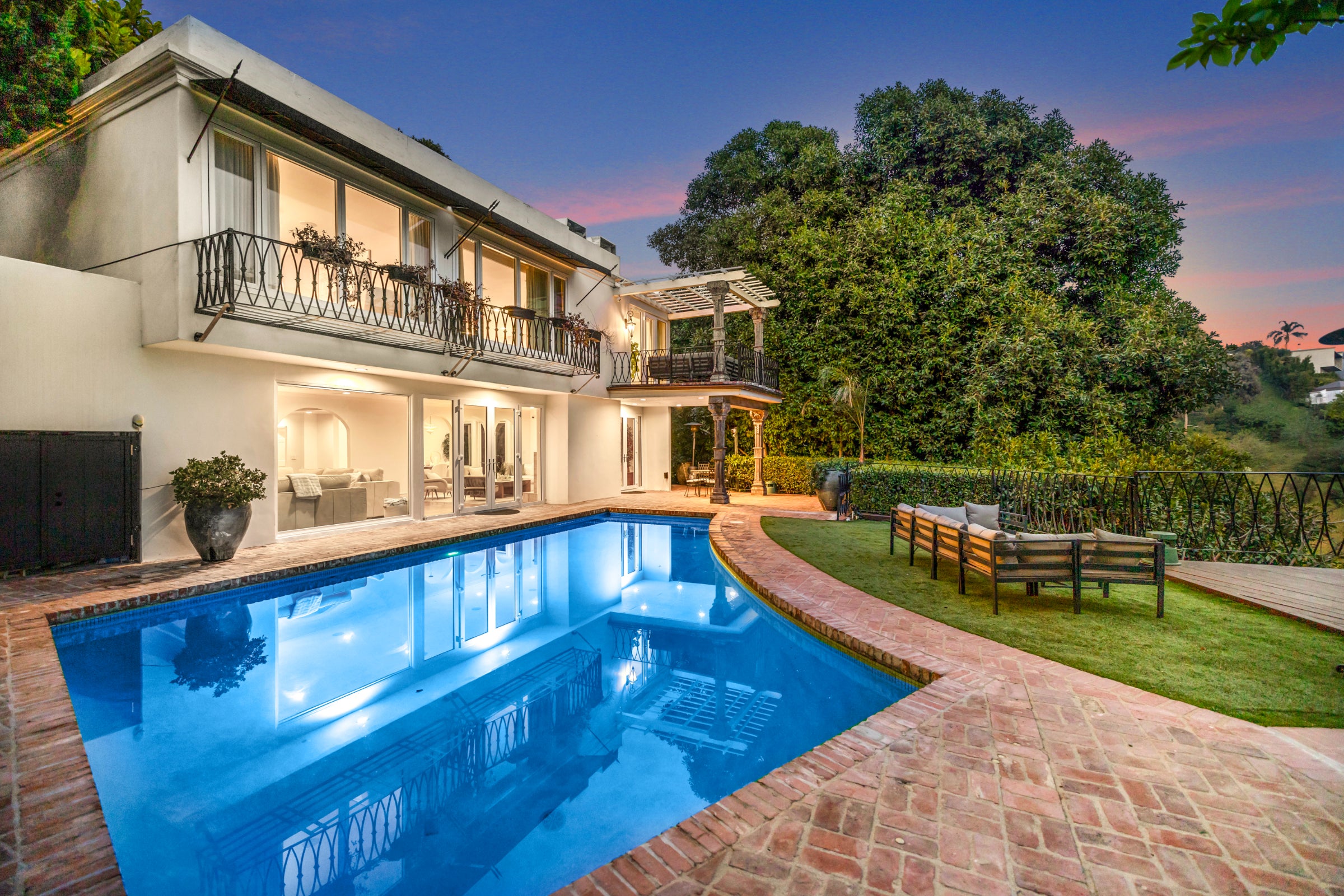 Twilight Terrace - Los Angeles